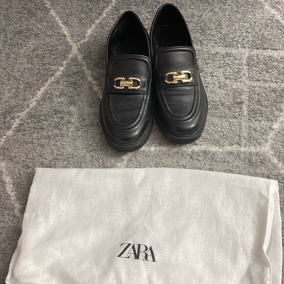 ZARA leather loafers with metal buckle - Picture 4 of 7